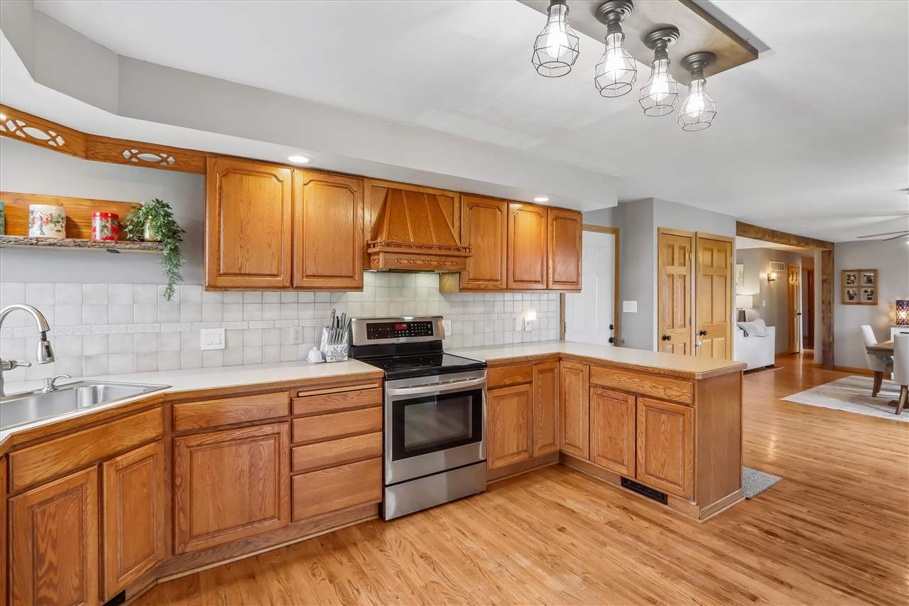 600 S Riggs Street Lone Tree IA 52755