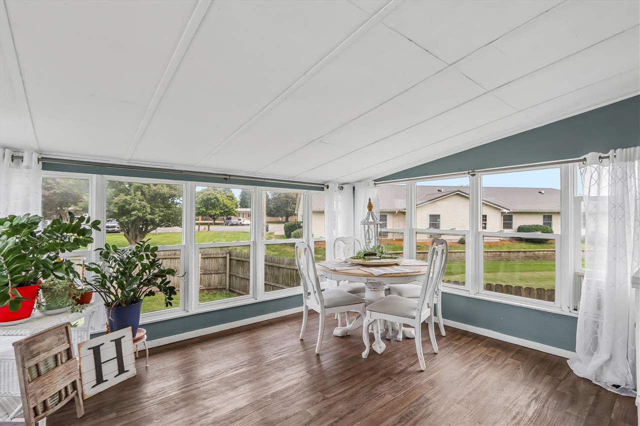 600 S Riggs Street Lone Tree IA 52755