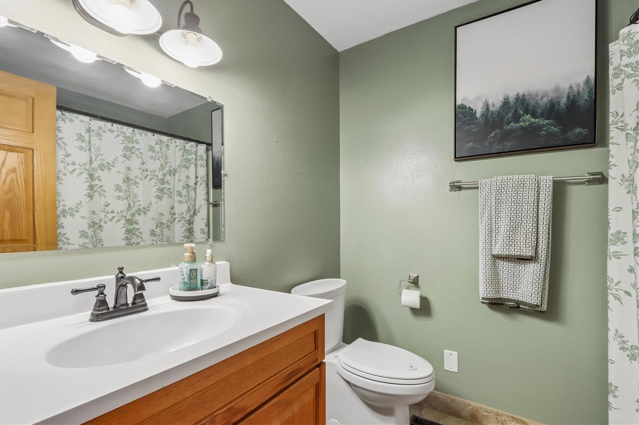 600 S Riggs Street Lone Tree IA 52755