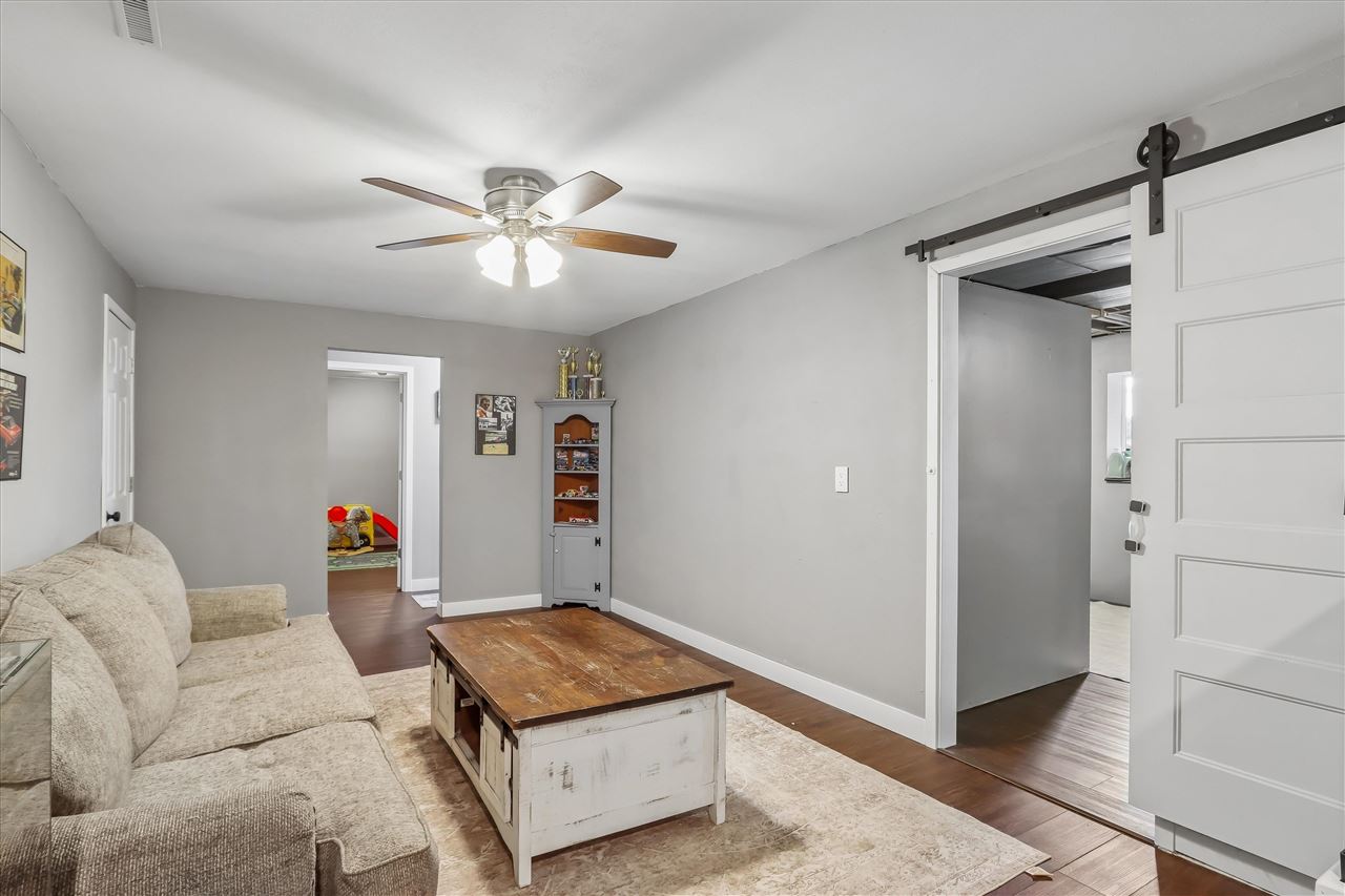 600 S Riggs Street Lone Tree IA 52755