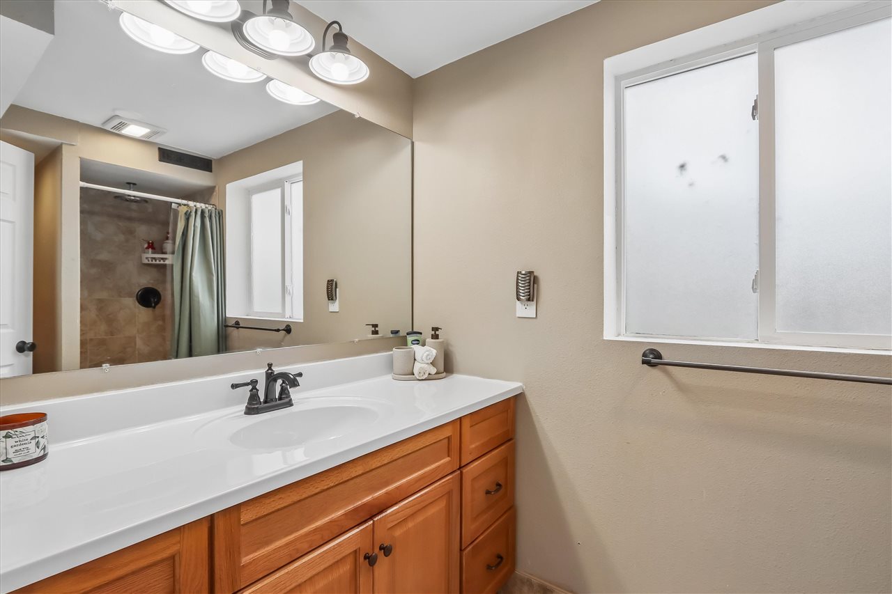 600 S Riggs Street Lone Tree IA 52755