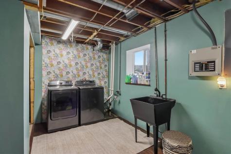 600 S Riggs Street Lone Tree IA 52755