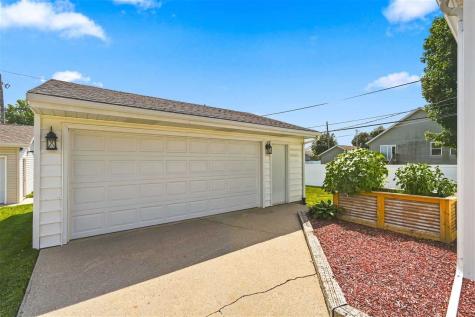 1619 NW 9th Street Cedar Rapids IA 52405