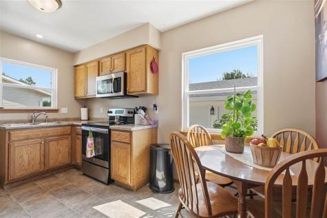 1619 NW 9th Street Cedar Rapids IA 52405