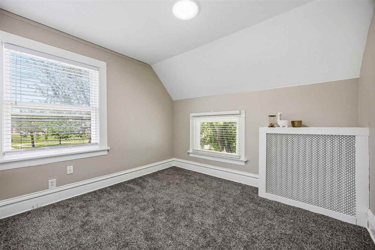1330 C Street SW Cedar Rapids IA 52404