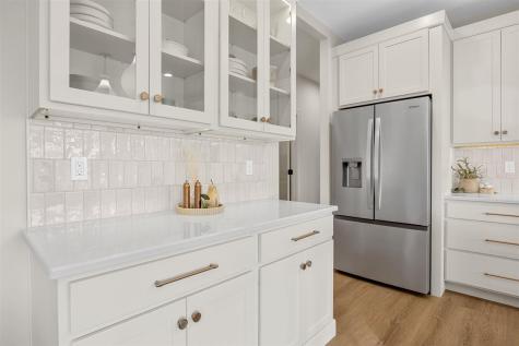 970 17th Avenue SW Mt Vernon IA 52314