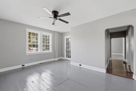 705 47th Avenue Amana IA 52203