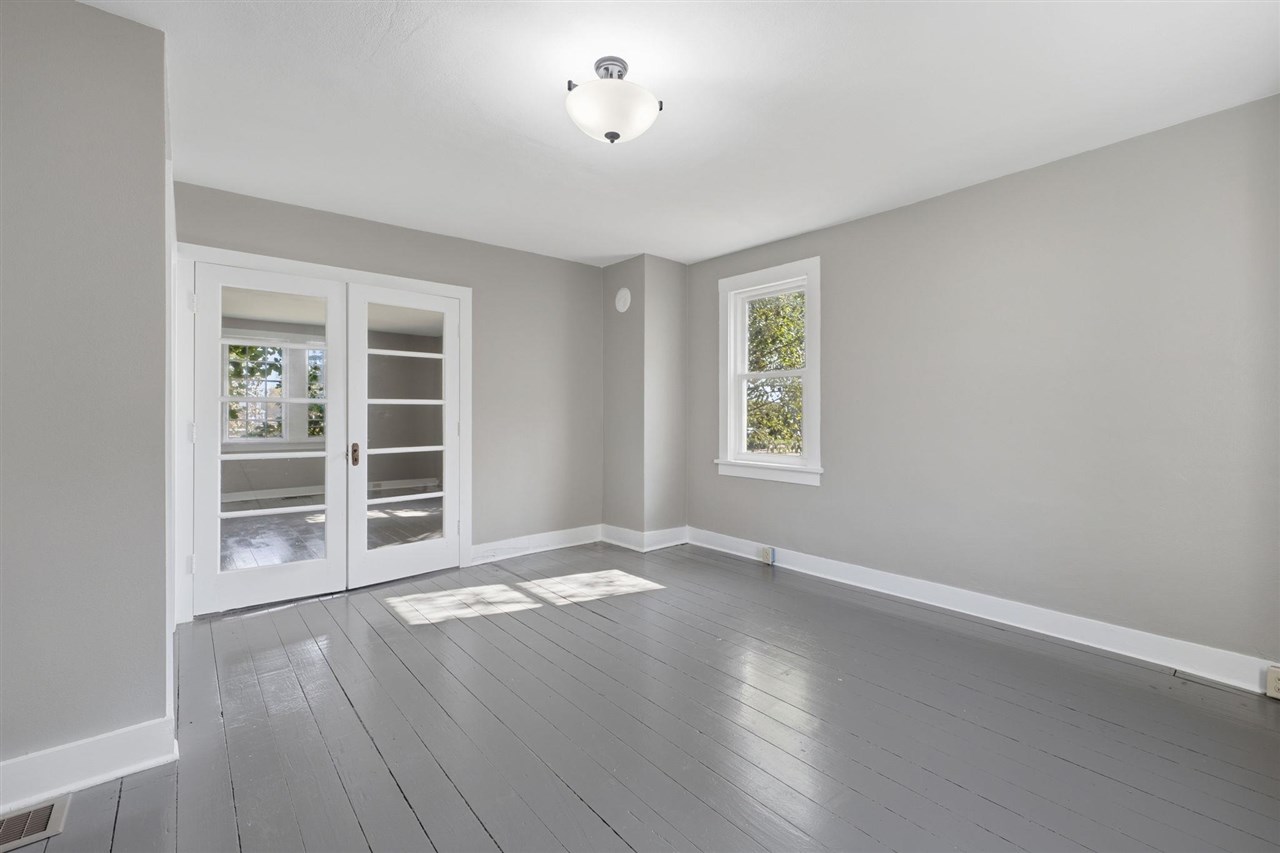 705 47th Avenue Amana IA 52203