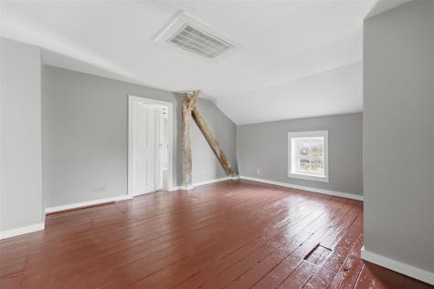 705 47th Avenue Amana IA 52203