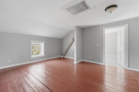 705 47th Avenue Amana IA 52203
