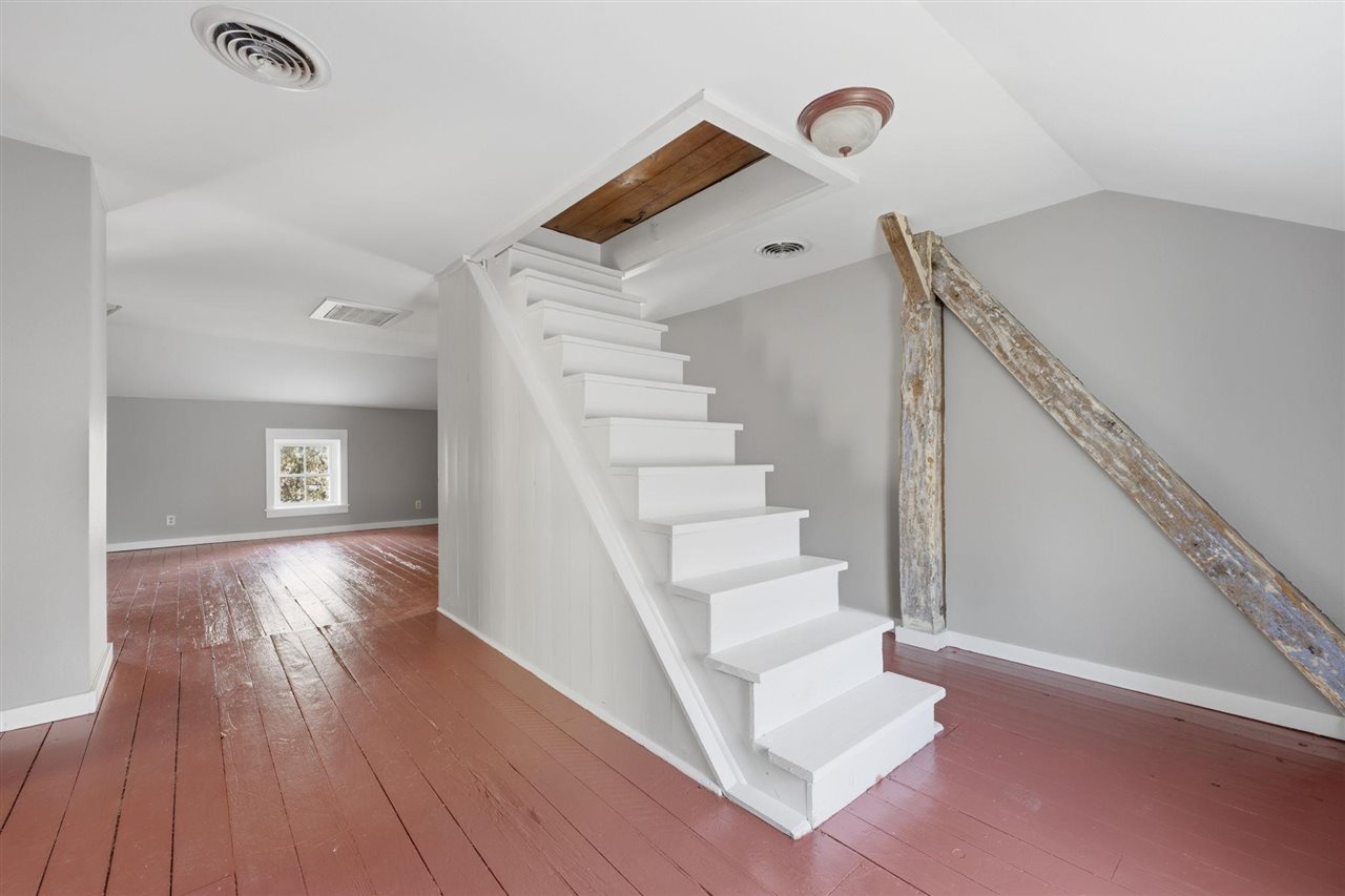 705 47th Avenue Amana IA 52203
