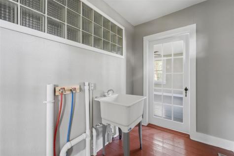 705 47th Avenue Amana IA 52203