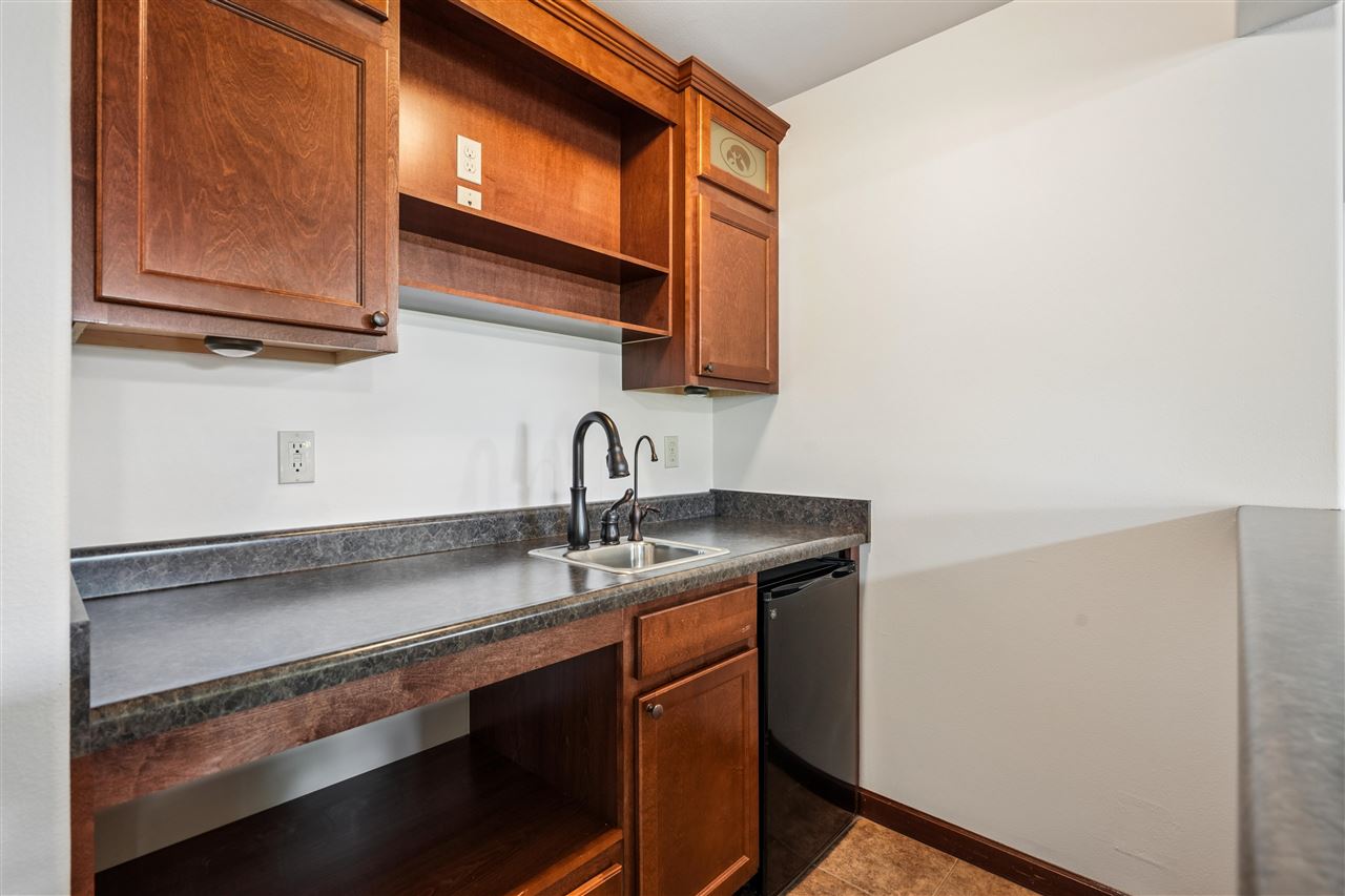 1865 Wood Duck Court North Liberty IA 52317