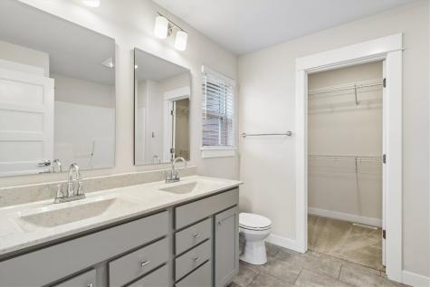 559 Dakota Avenue Tiffin IA 52340