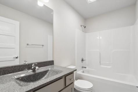 559 Dakota Avenue Tiffin IA 52340