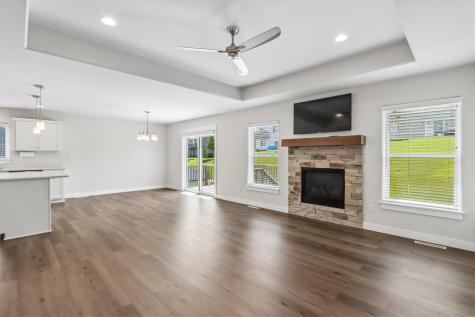 559 Dakota Avenue Tiffin IA 52340