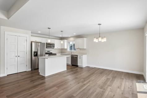 559 Dakota Avenue Tiffin IA 52340