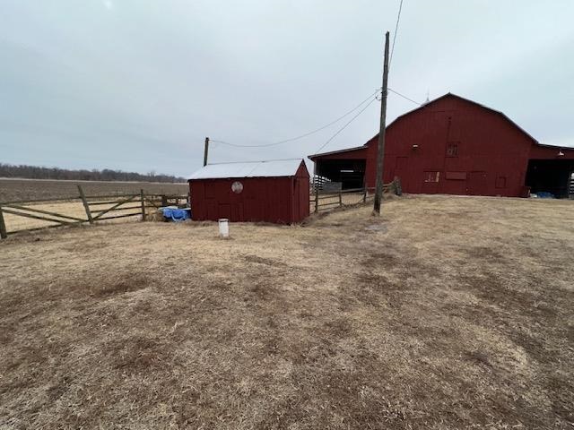 3011 Black Hawk Avenue NW Oxford IA 52322