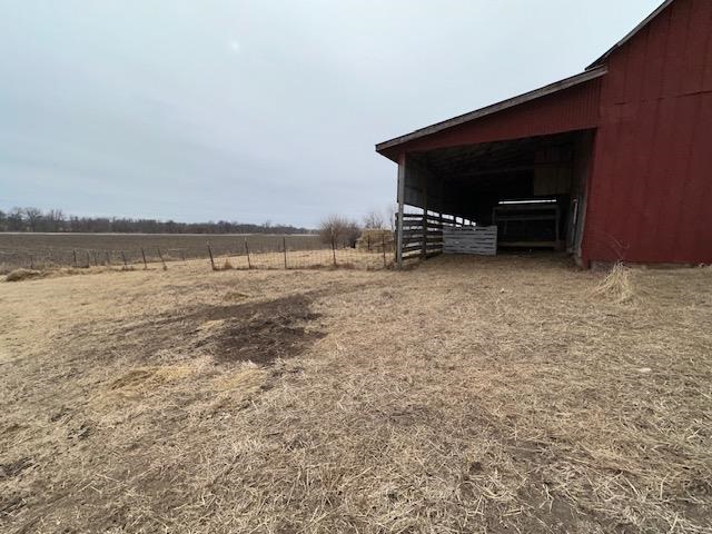 3011 Black Hawk Avenue NW Oxford IA 52322