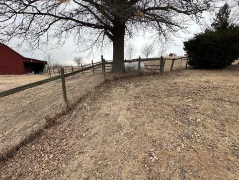 3011 Black Hawk Avenue NW Oxford IA 52322