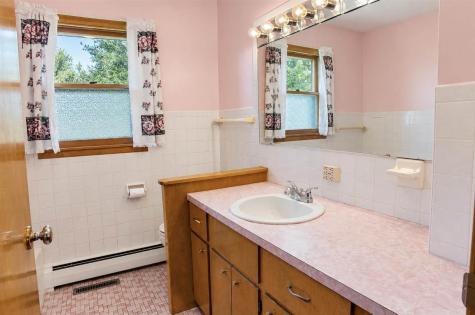301 S Jefferson Street Brighton IA 52540
