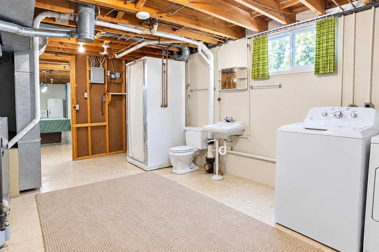 301 S Jefferson Street Brighton IA 52540