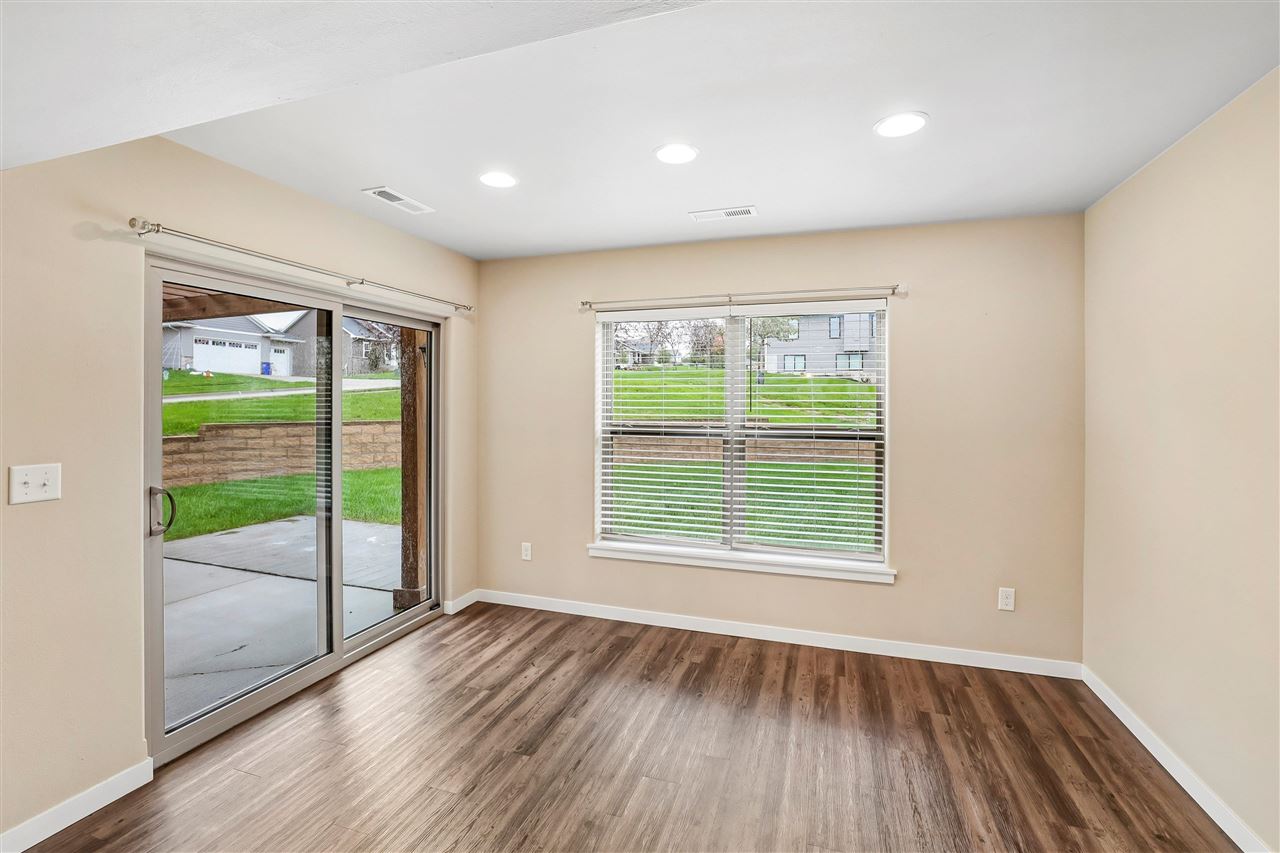 916 Jackson Street Tiffin IA 52340