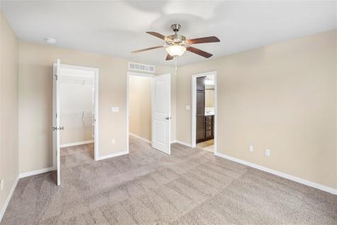 916 Jackson Street Tiffin IA 52340