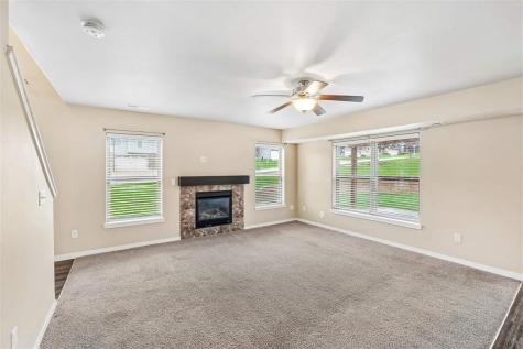 916 Jackson Street Tiffin IA 52340