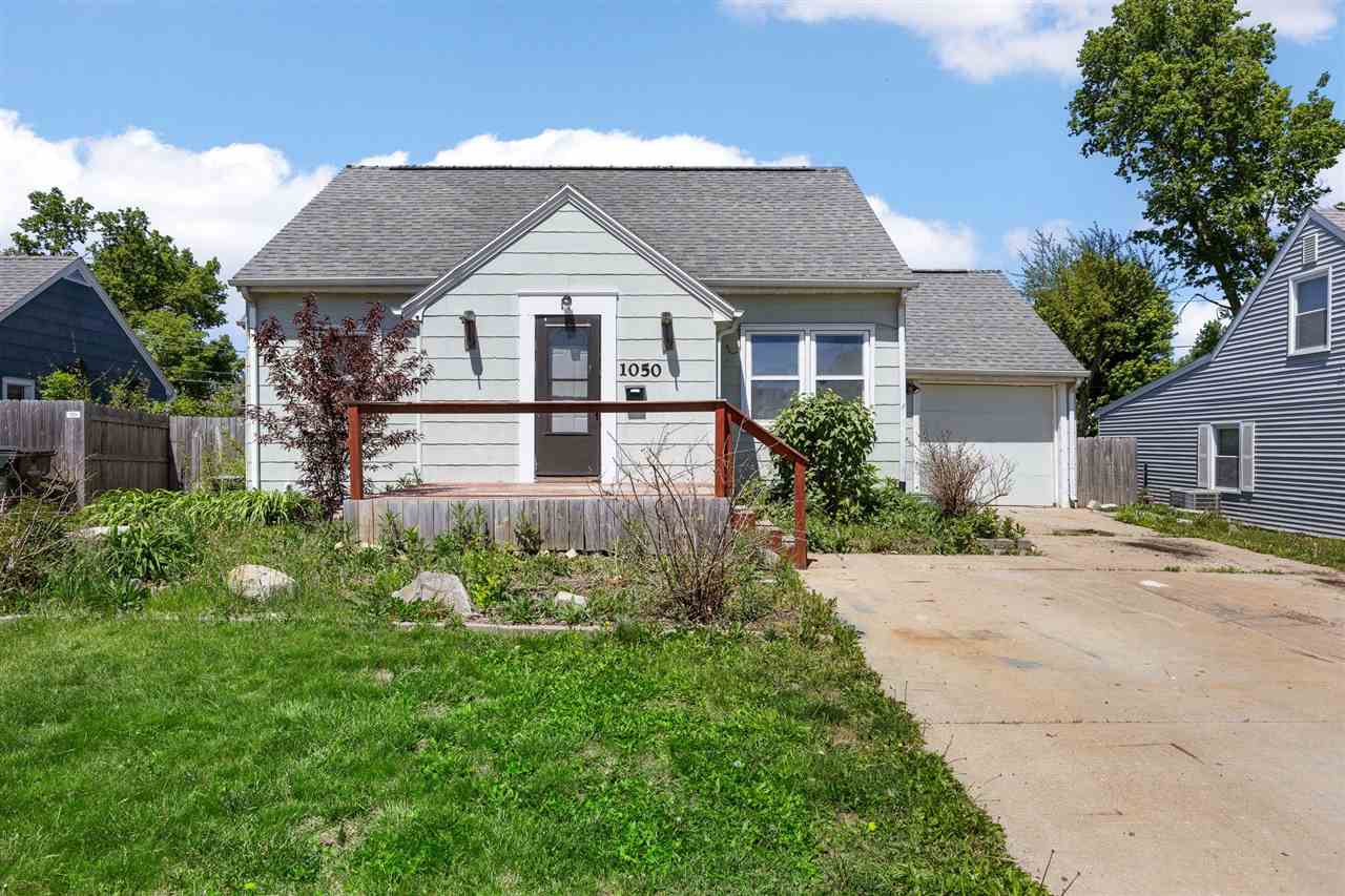 1050 27th Street NE Cedar Rapids IA 52402