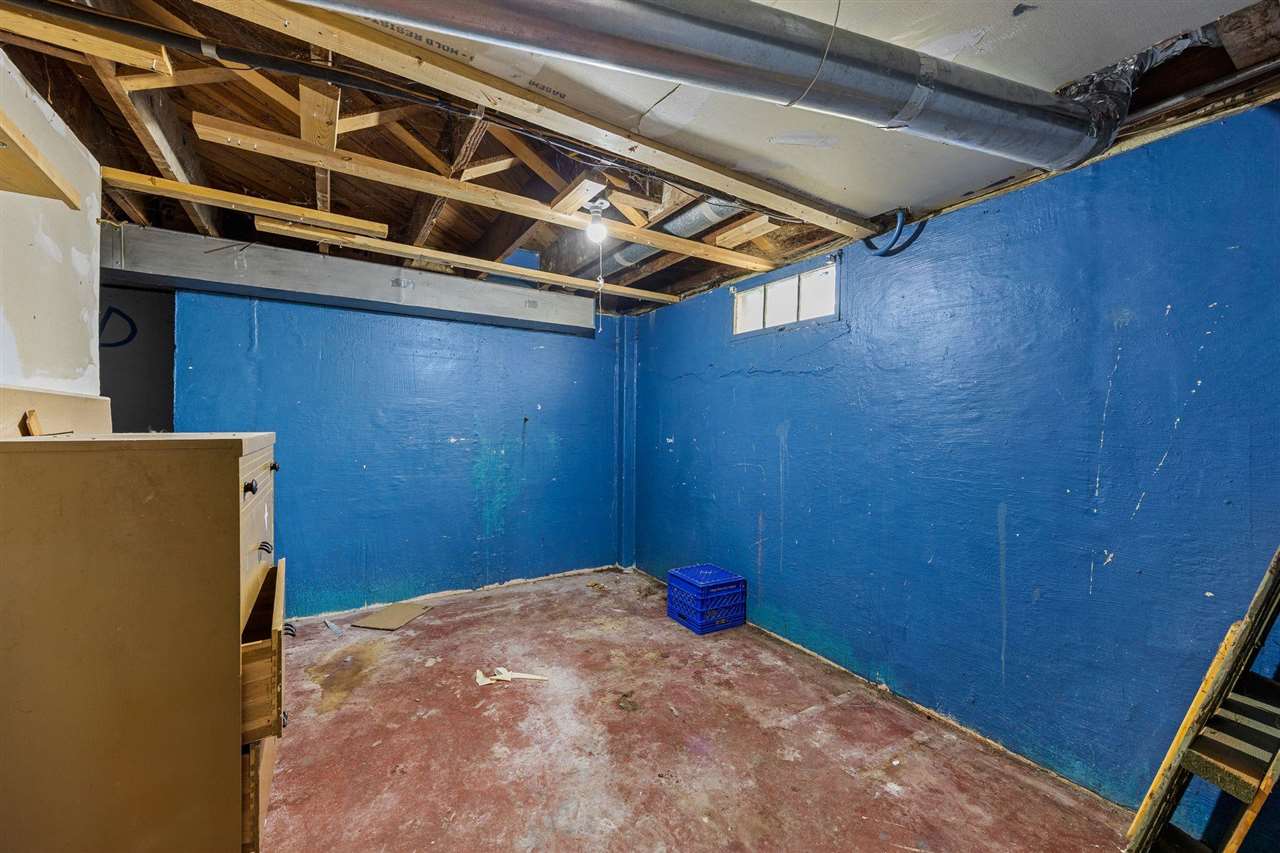 1050 27th Street NE Cedar Rapids IA 52402