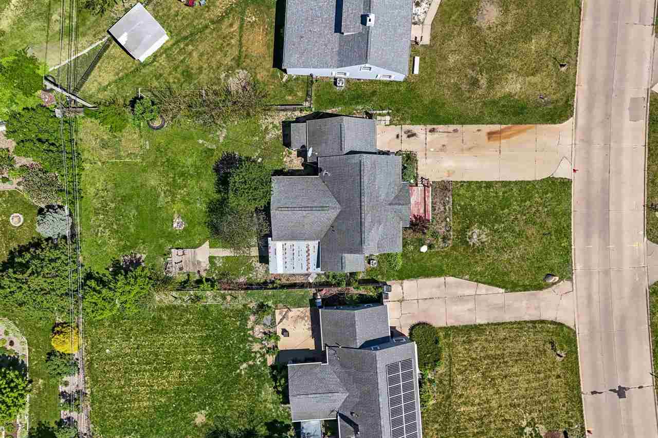1050 27th Street NE Cedar Rapids IA 52402