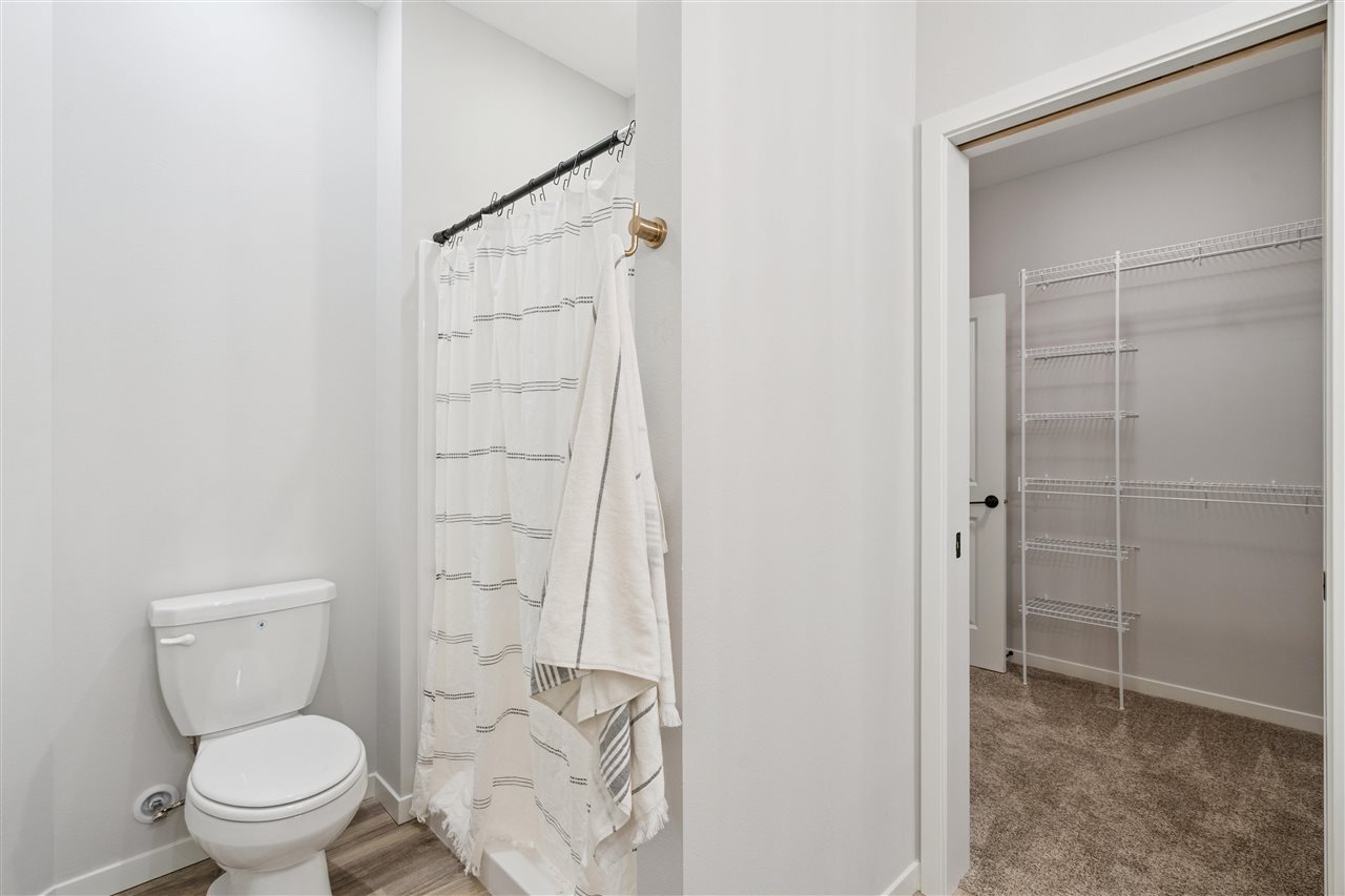 235 Chadwick Lane Iowa City IA 52245