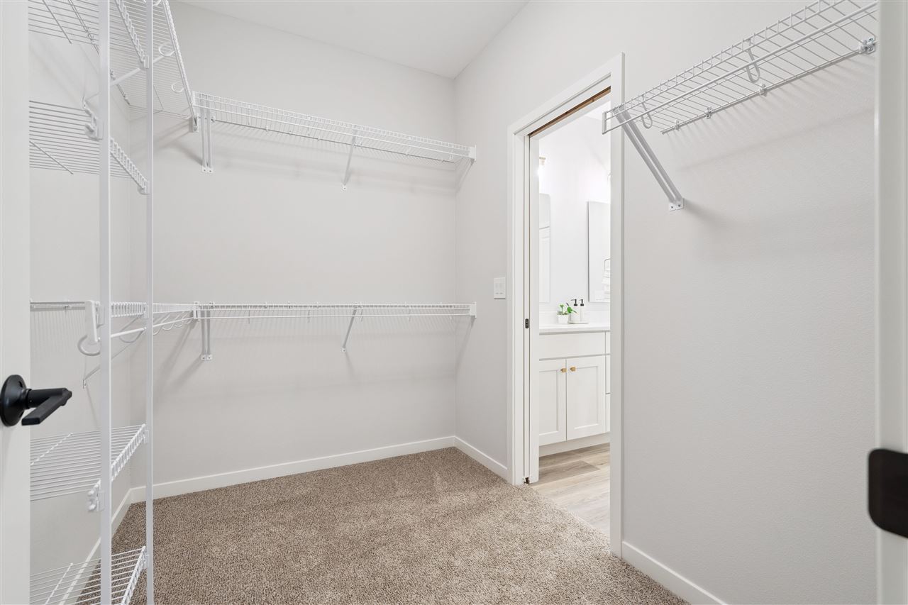 235 Chadwick Lane Iowa City IA 52245