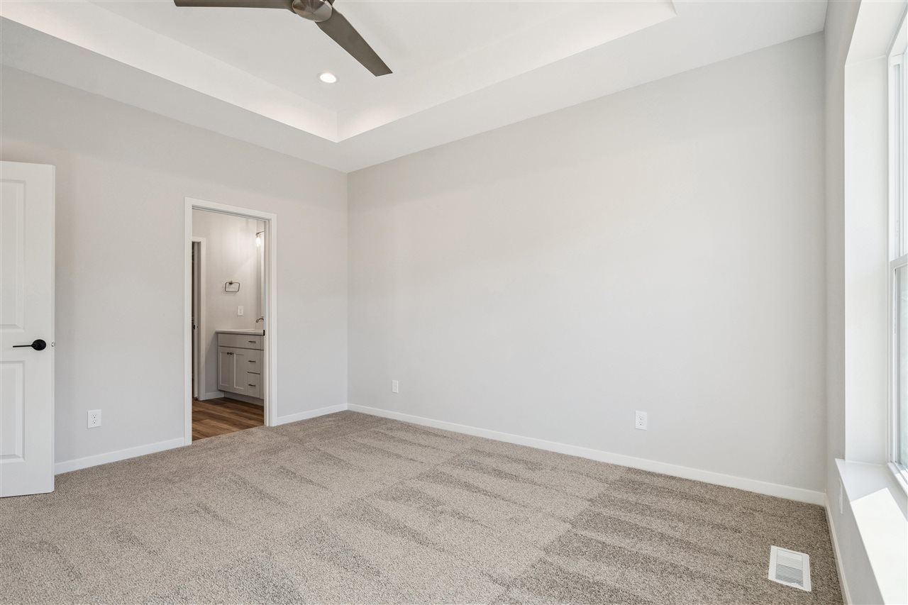 235 Chadwick Lane Iowa City IA 52245