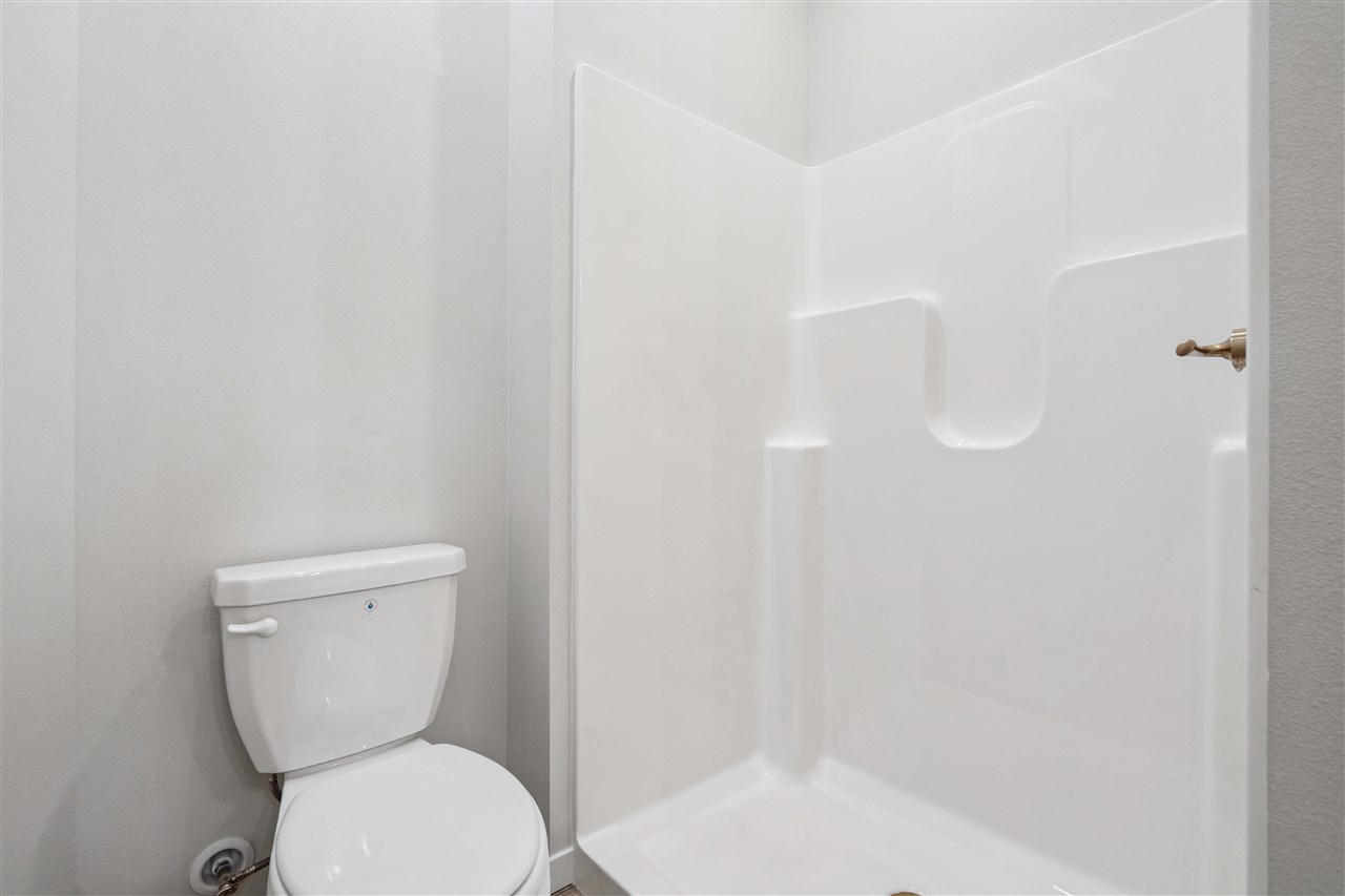 235 Chadwick Lane Iowa City IA 52245