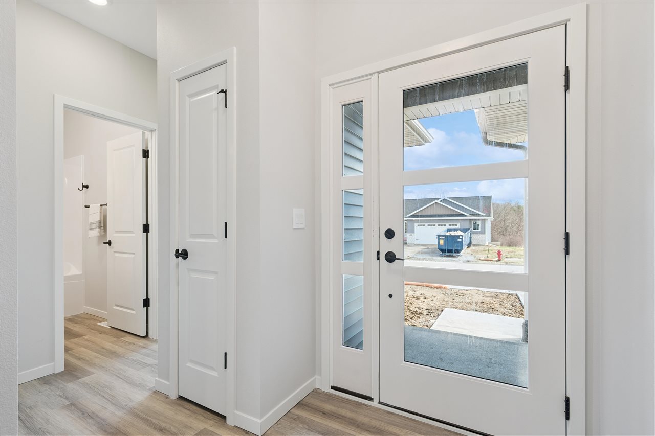 235 Chadwick Lane Iowa City IA 52245