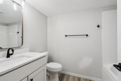 235 Chadwick Lane Iowa City IA 52245