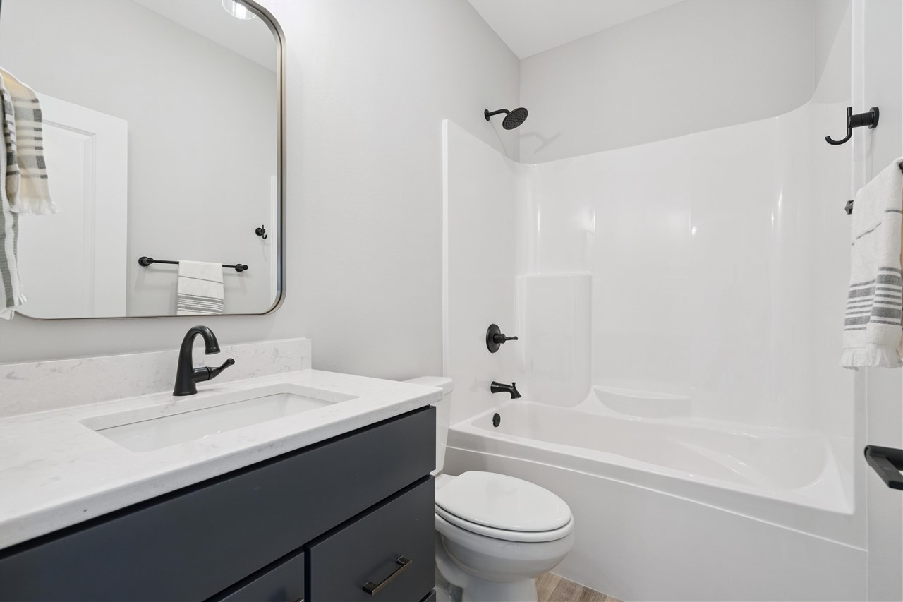 235 Chadwick Lane Iowa City IA 52245