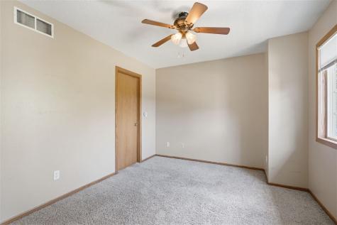 455 W Zeller Street North Liberty IA 52317