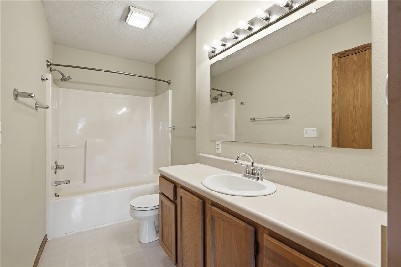 455 W Zeller Street North Liberty IA 52317