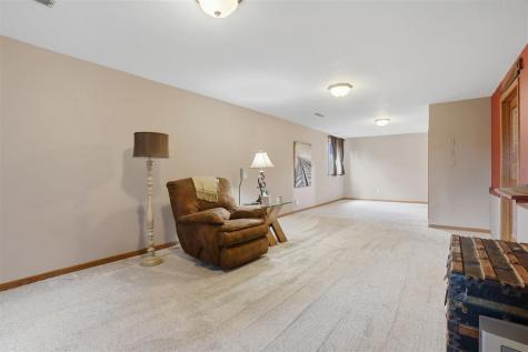 398 Sierra Trace Coralville IA 52241