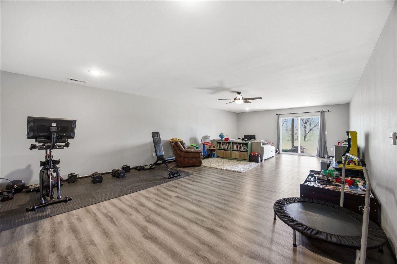 1410 Legend Drive Tiffin IA 52340