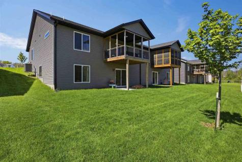 1410 Legend Drive Tiffin IA 52340