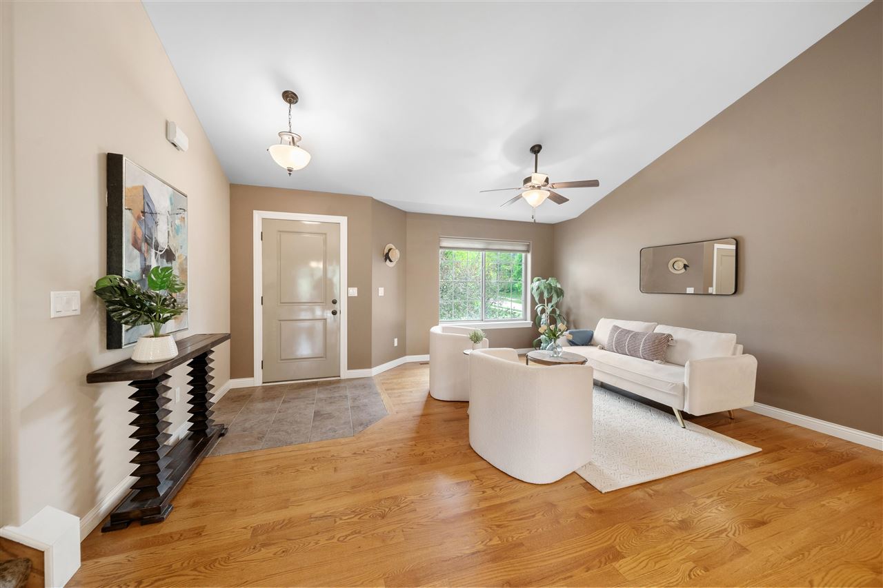 2513 Belmont Drive Coralville IA 52241