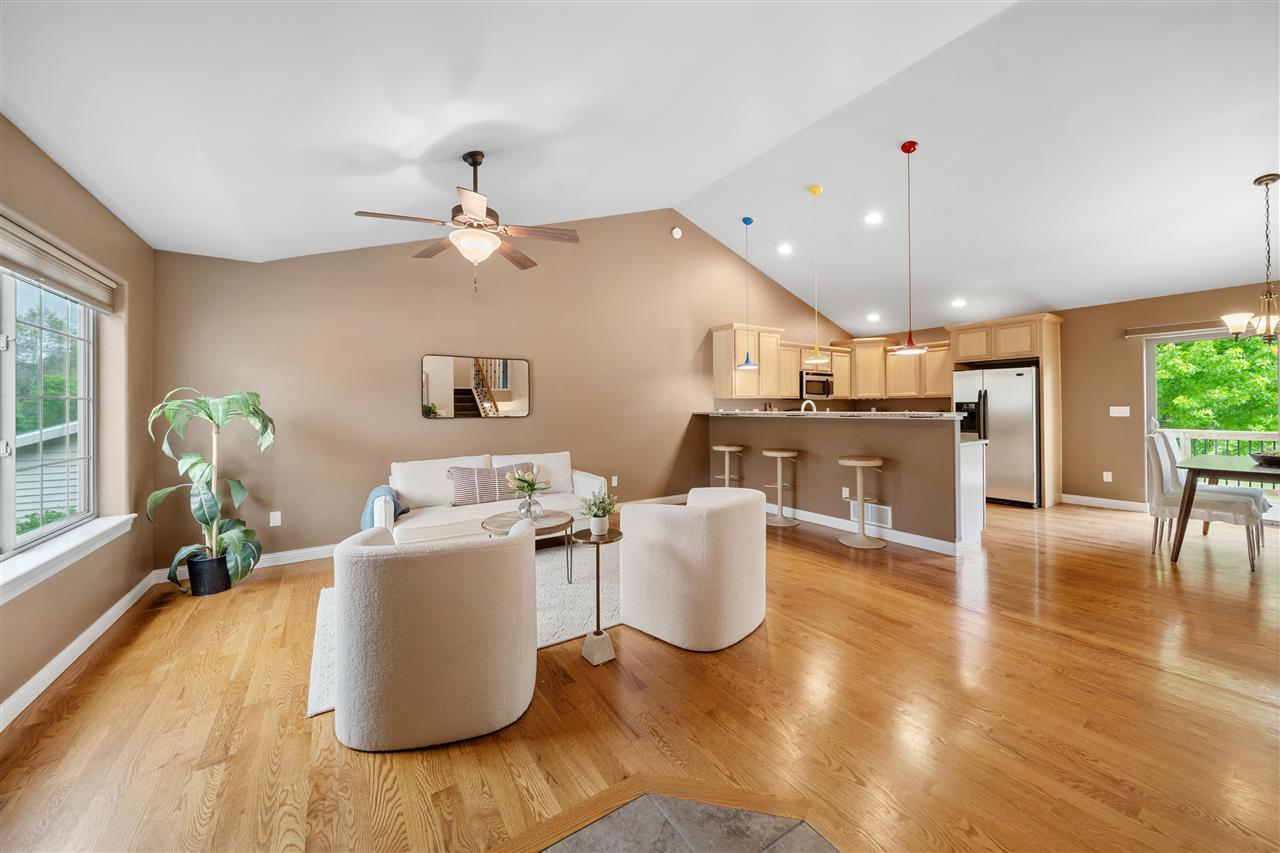 2513 Belmont Drive Coralville IA 52241