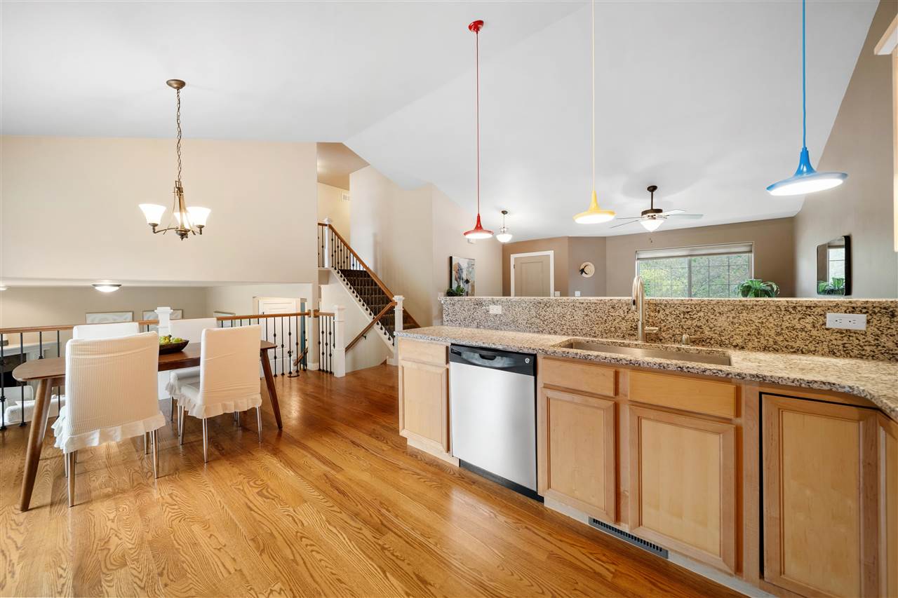2513 Belmont Drive Coralville IA 52241
