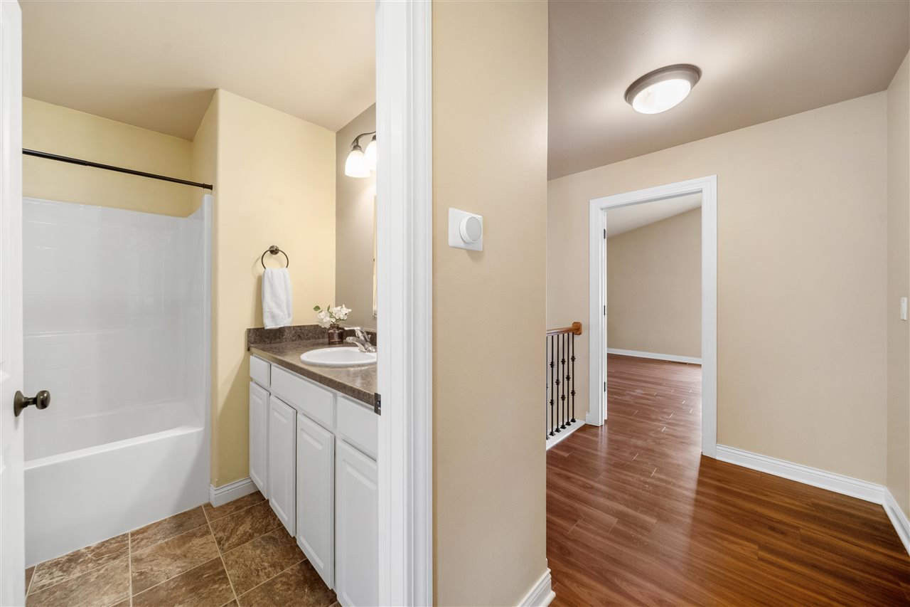 2513 Belmont Drive Coralville IA 52241