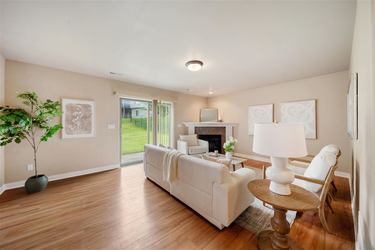 2513 Belmont Drive Coralville IA 52241
