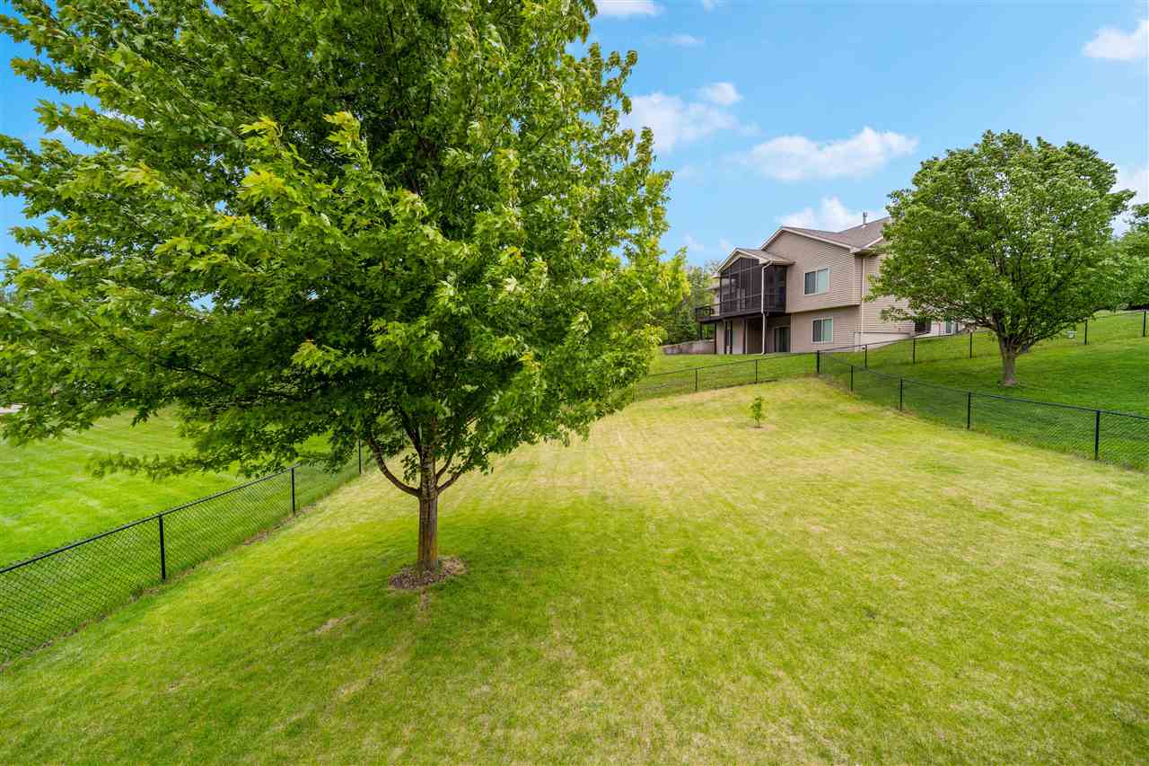 2513 Belmont Drive Coralville IA 52241